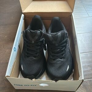 HOKA Bondi 9 Men’s 8.5 D Black/Black Max Cushion Running Walking Shoes